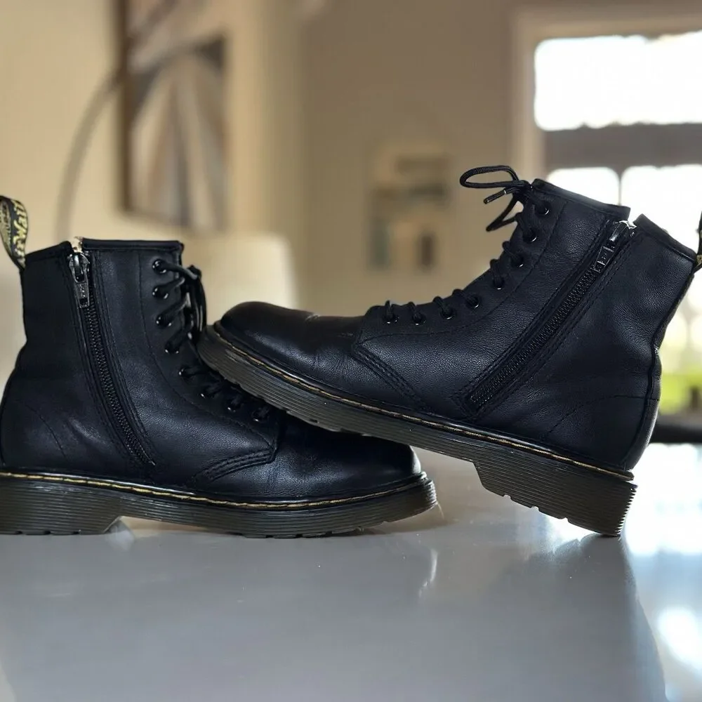 Dr. Martens Docs 1460J Combat Boots - Junior/Youth Sz. 2 - Leather Zip Up-Unisex